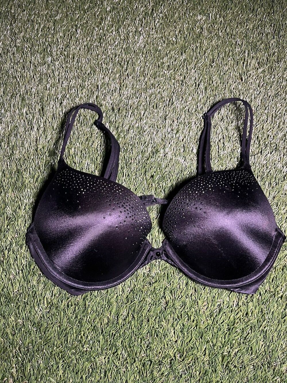 Victoria’s Secret Push Up Bra Black 34C Sexy Underwire Padded